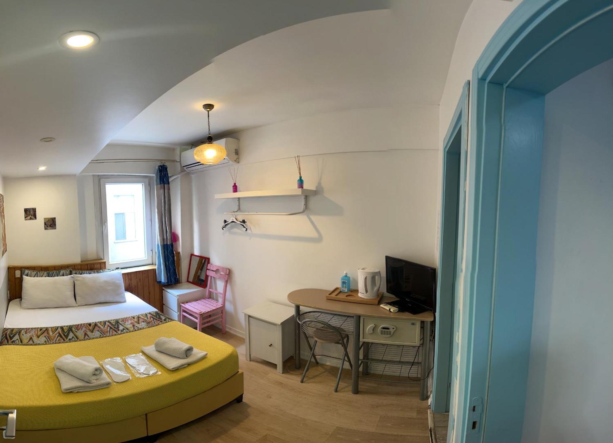 Rodin Hostel イスタンブール エクステリア 写真