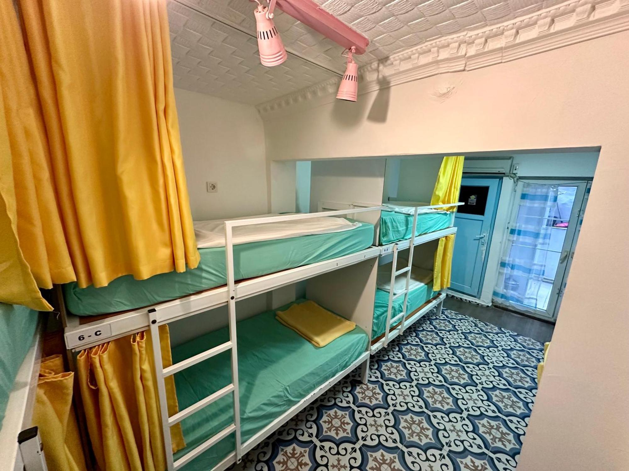 Rodin Hostel イスタンブール エクステリア 写真